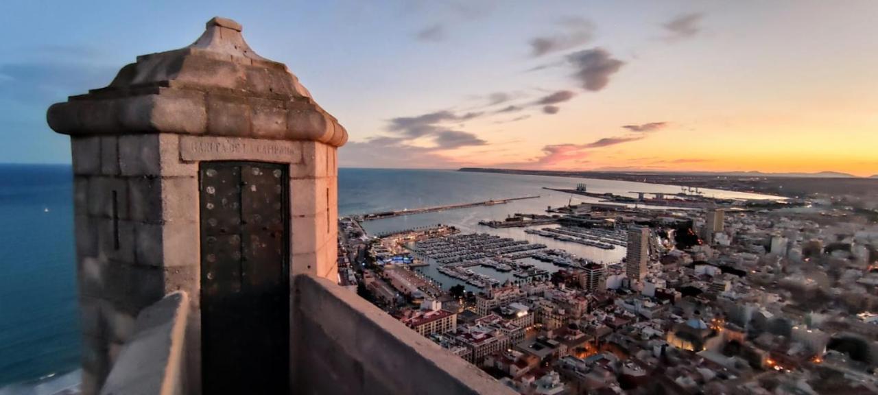Donoso Cortes Apartment - Alicante Luaran gambar